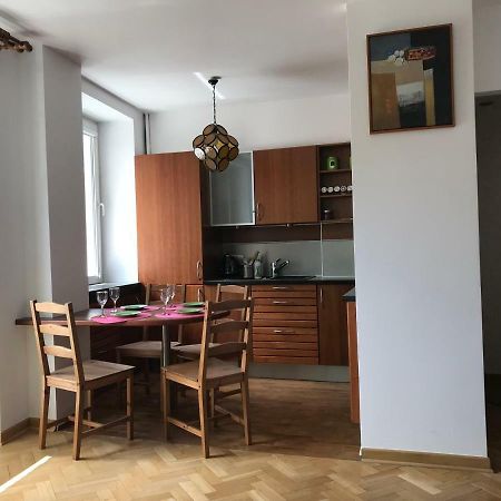 Nina Na Bielanskiej Varšava Exteriér fotografie