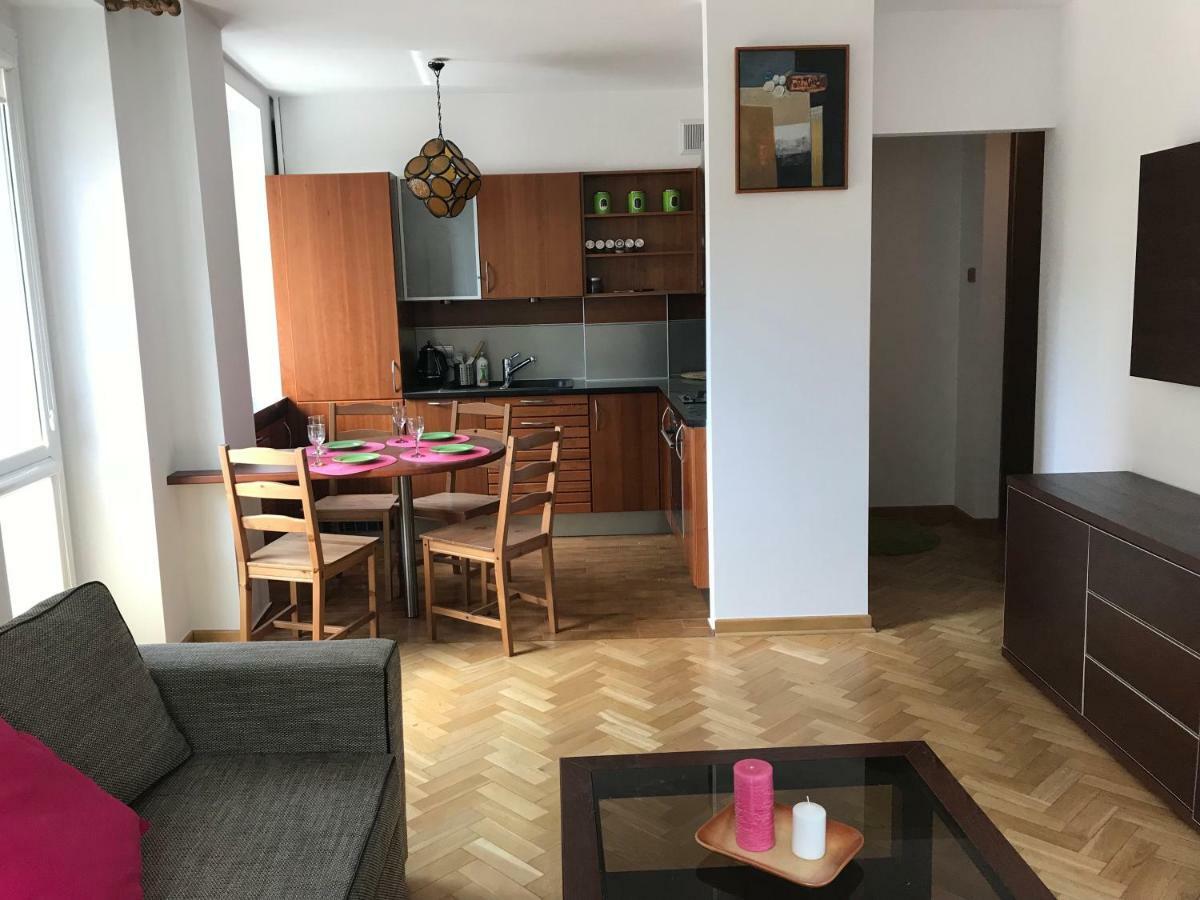 Nina Na Bielanskiej Varšava Exteriér fotografie